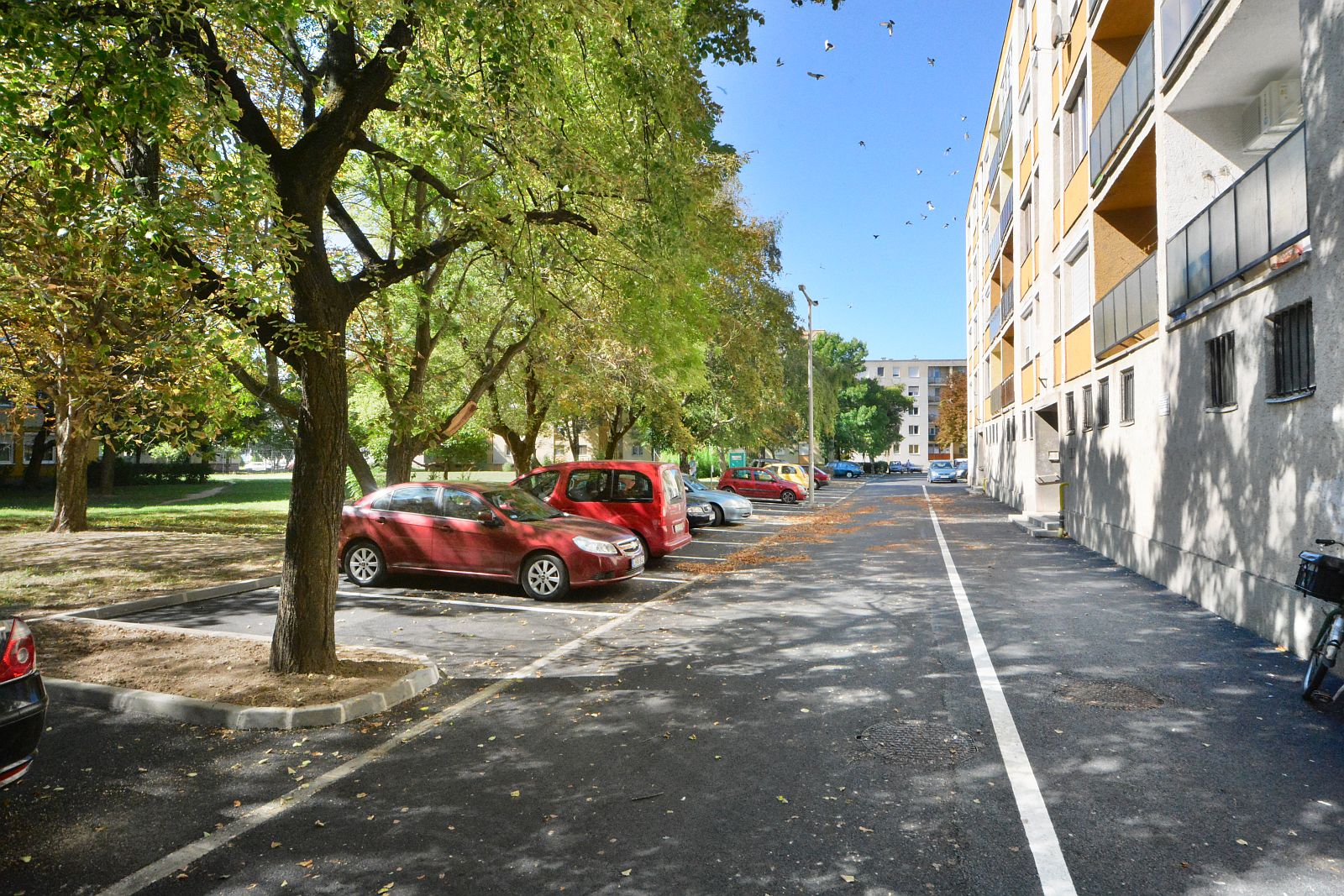 Megújult a Deák Ferenc és a Lövölde utca közötti belső úthálózat